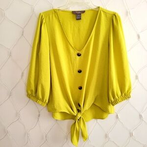 Olivia & Martin Pullover Tie-Up Top •